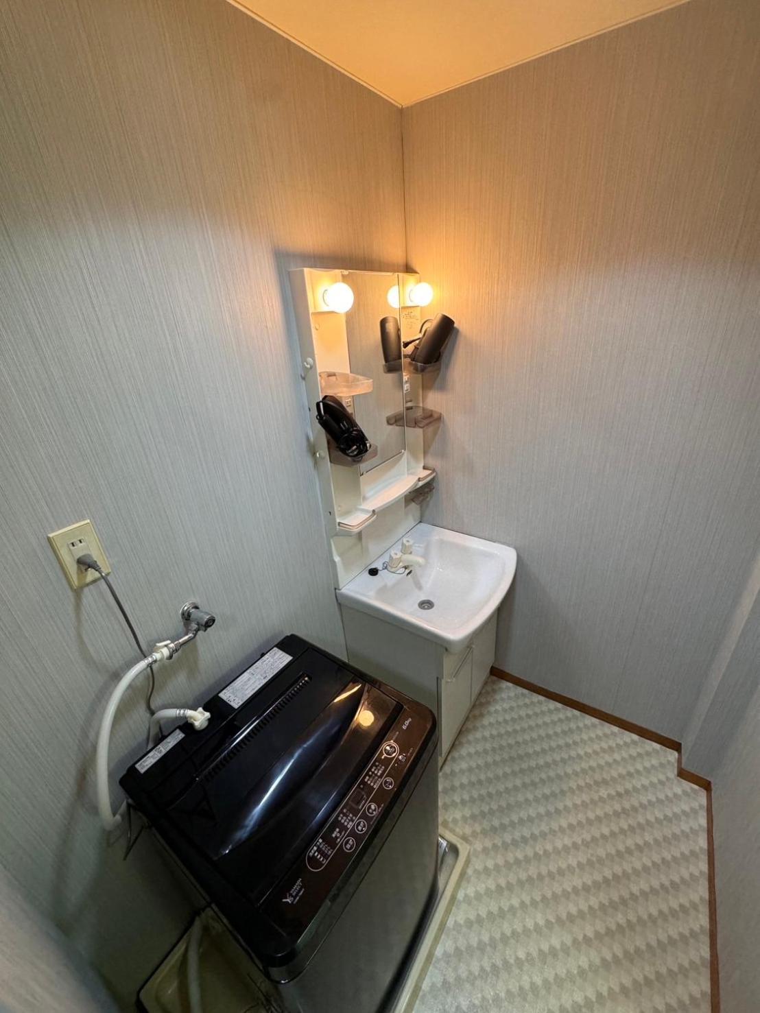 Ema Eve House Apartment Токио Екстериор снимка